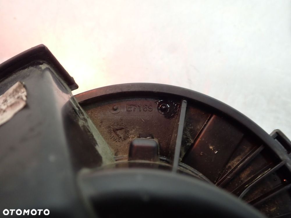 WENTYLATOR NAWIEWU MERCEDES-BENZ SPRINTER W906 313 CDI - 4