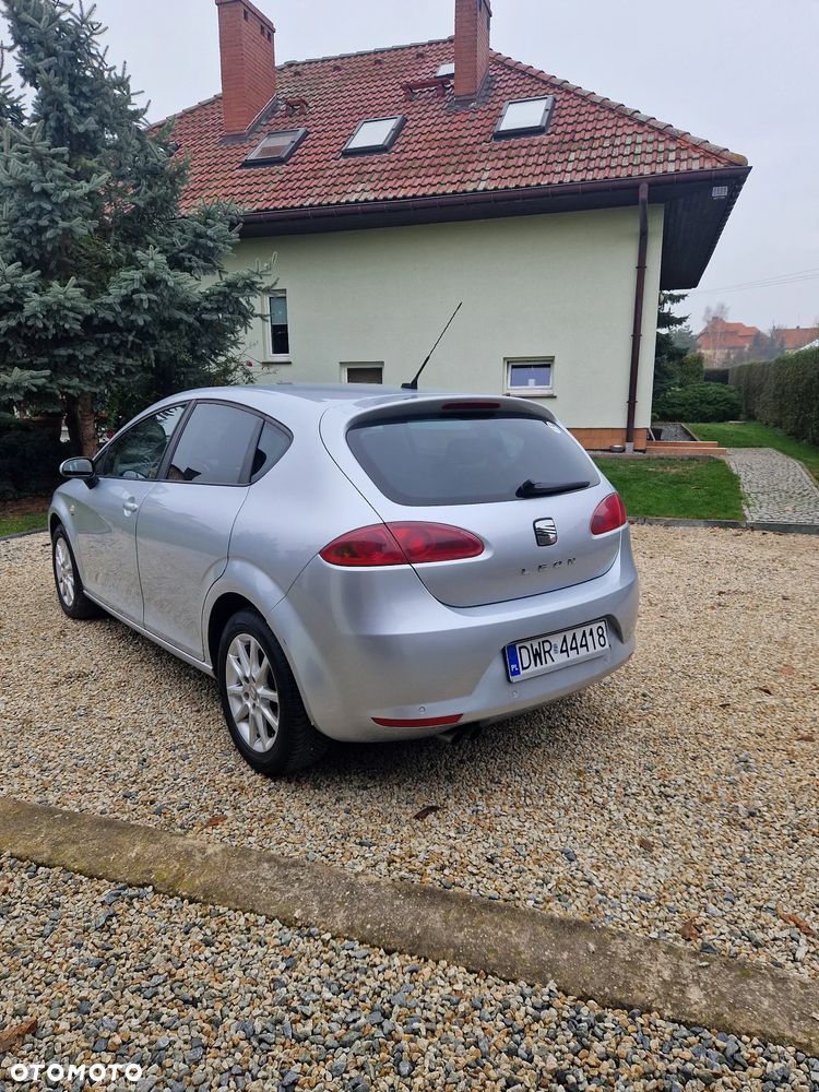 Seat Leon 2.0 TDI Stylance - 4