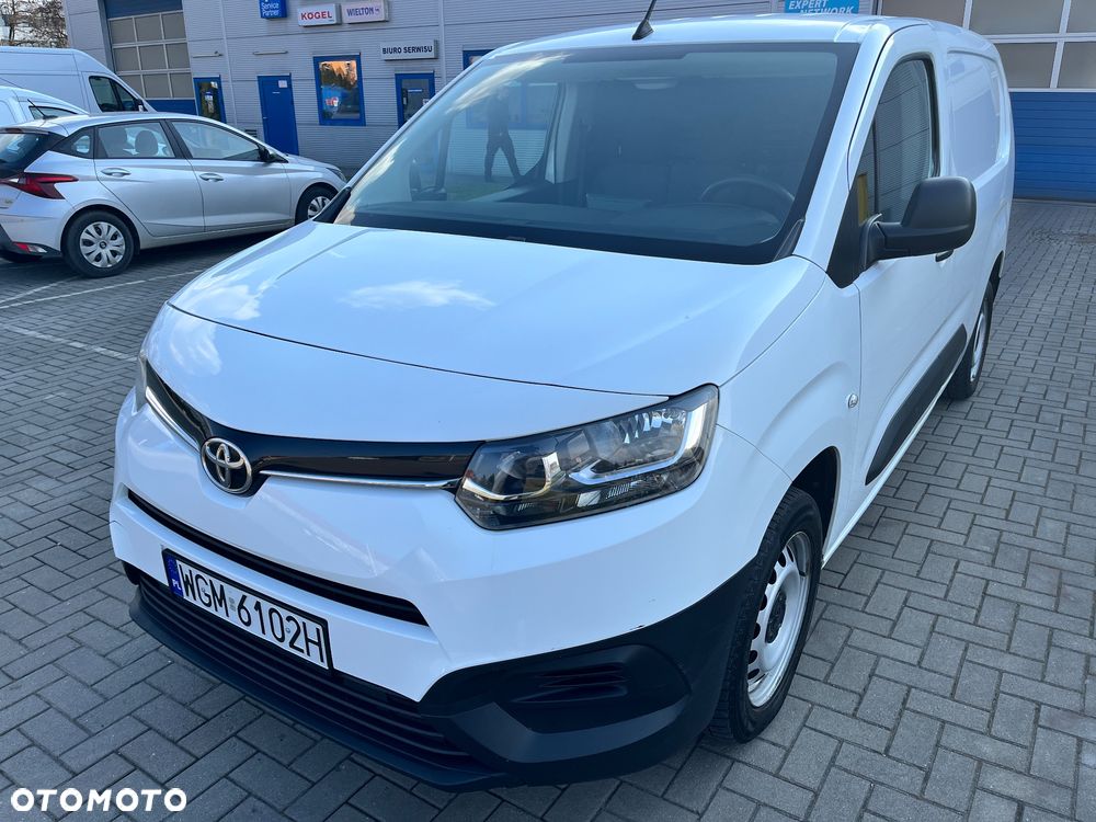 Toyota ProAce City Long Active 1,5 CRD - 11