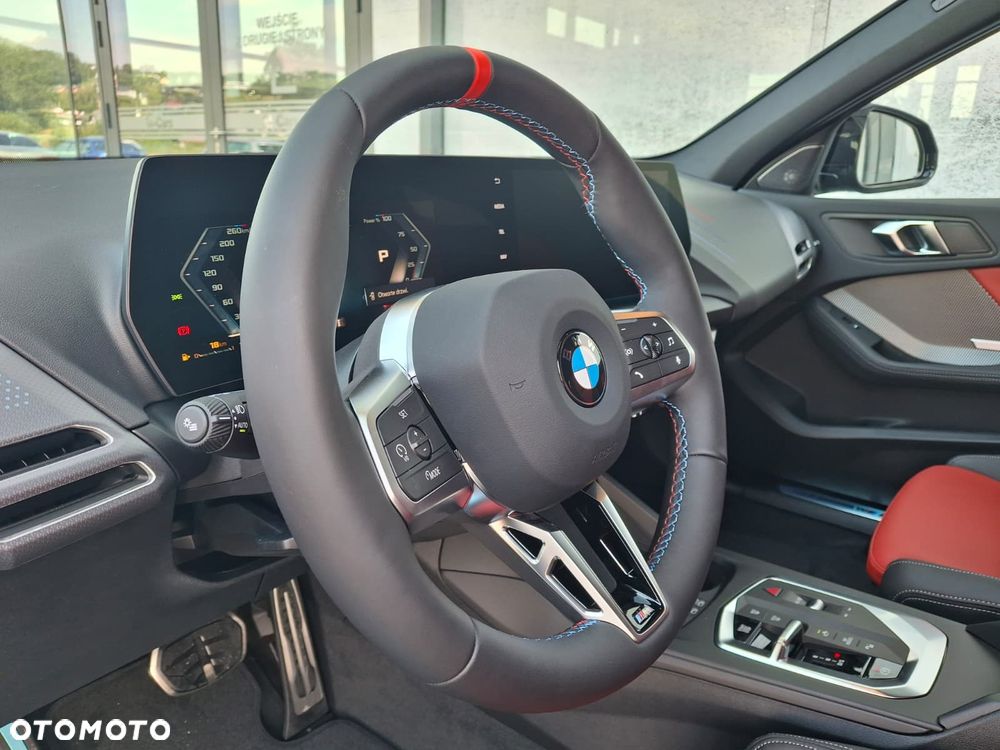 BMW Seria 1 M135 xDrive - 22