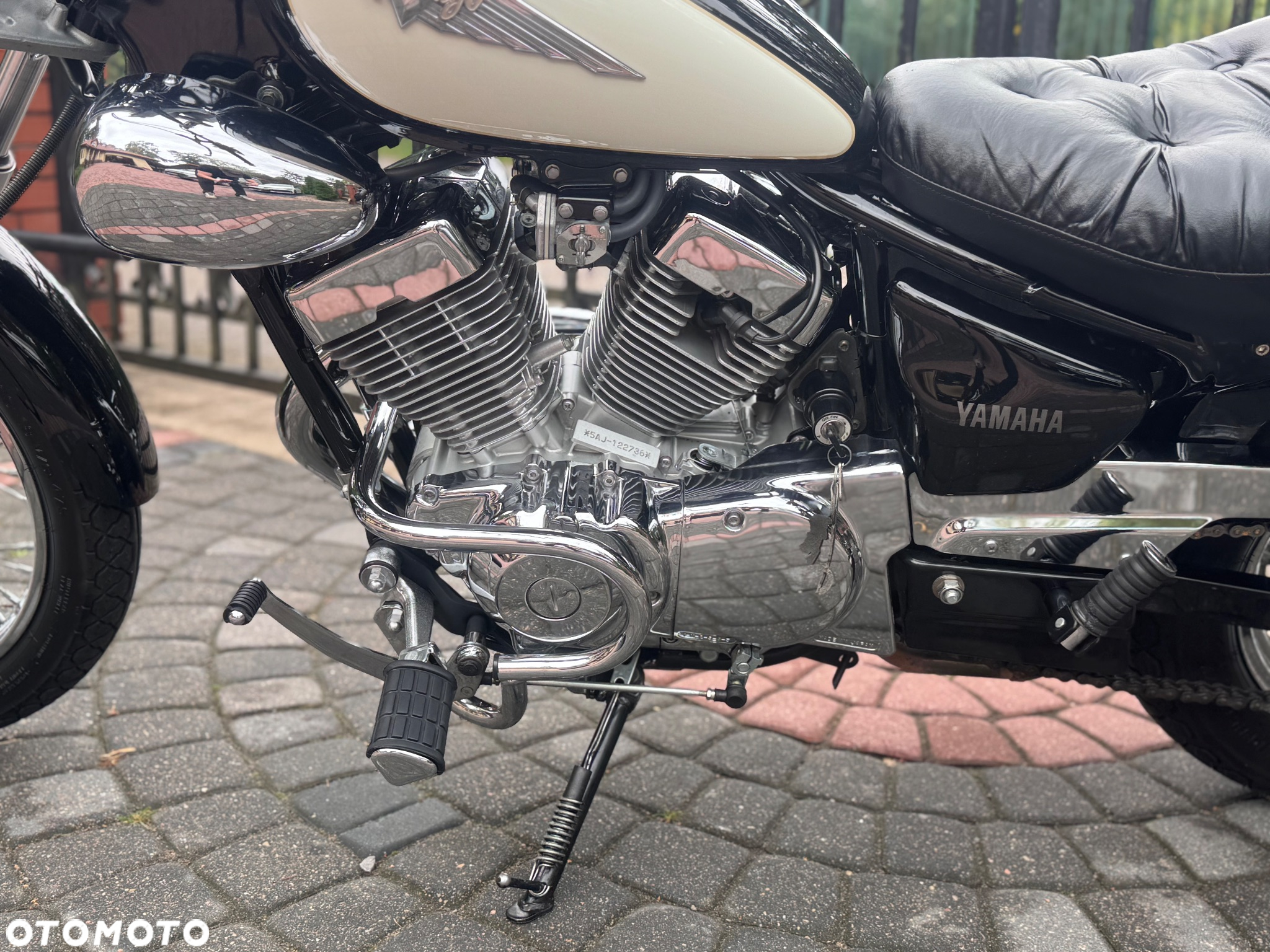 Yamaha XV - 17