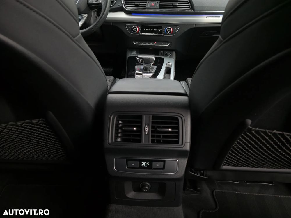 Audi Q5 55 TFSIe quattro S tronic S line - 25