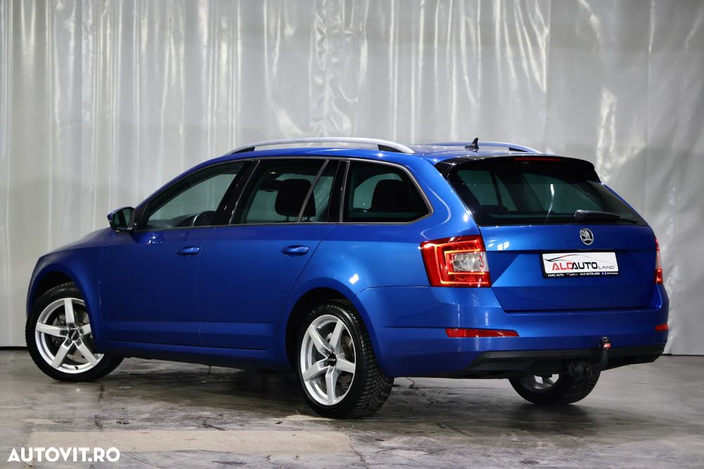 Skoda Octavia 1.6 TDI GREENLINE - 5