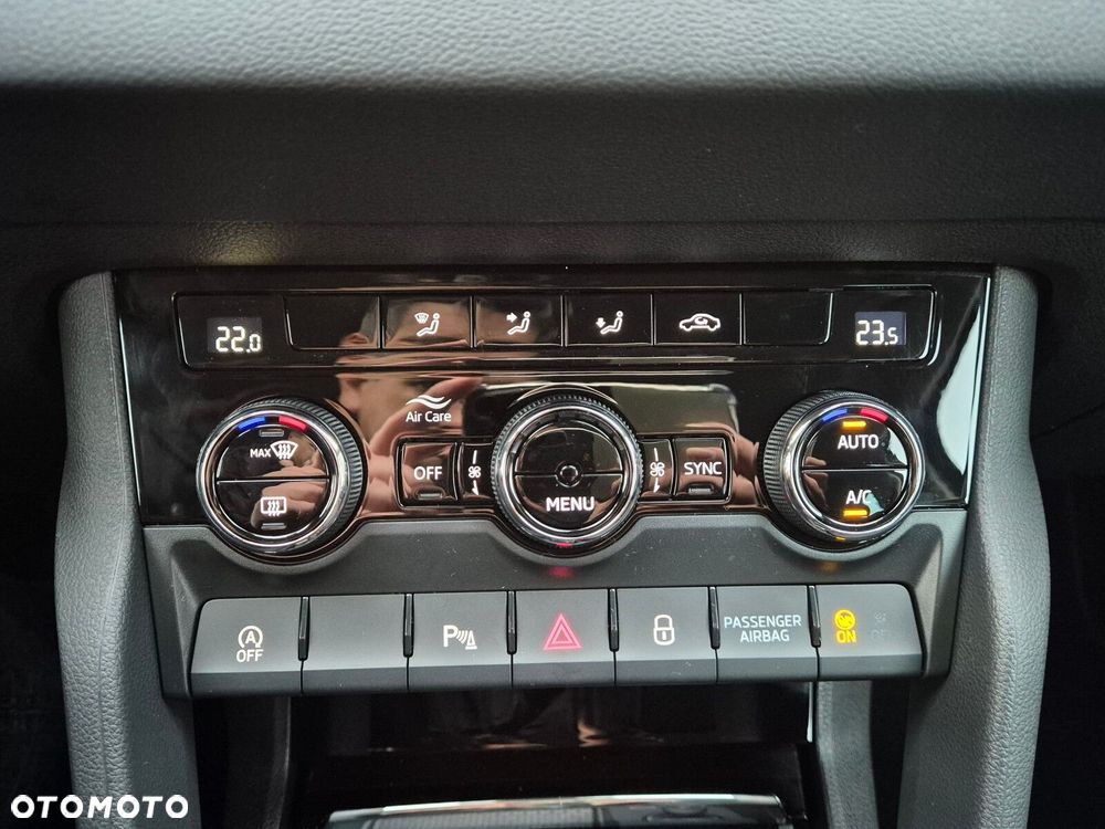 Skoda Karoq 1.5 TSI ACT Edition 130 - 24