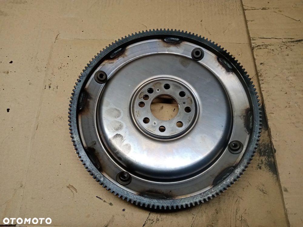 Koło zamachowe Mercedes E-Klasa W213 2.0 CDI A6540301300 - 3