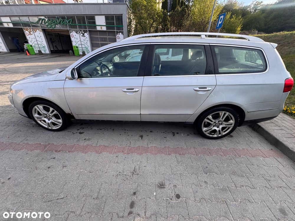 Volkswagen Passat 2.0 TDI DPF Highline DSG - 2