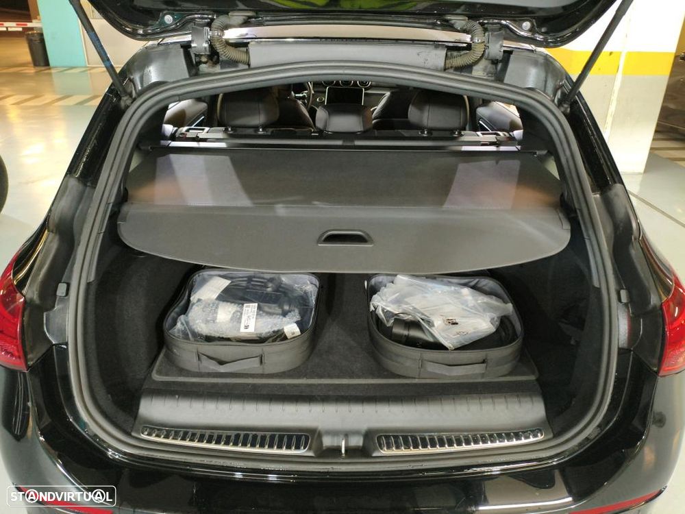 Mercedes-Benz C 300 de AMG Line - 12