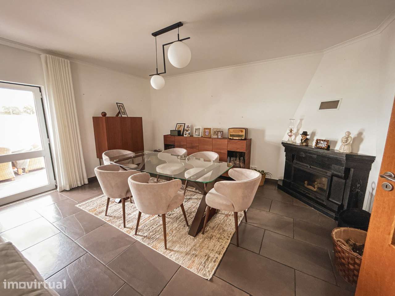 Moradia T5 com piscina e sótão habitável - Grande imagem: 4/13