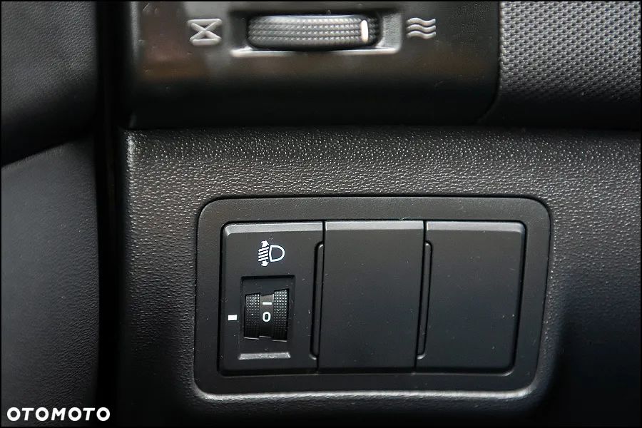 Hyundai i30 1.4 Classic + - 24