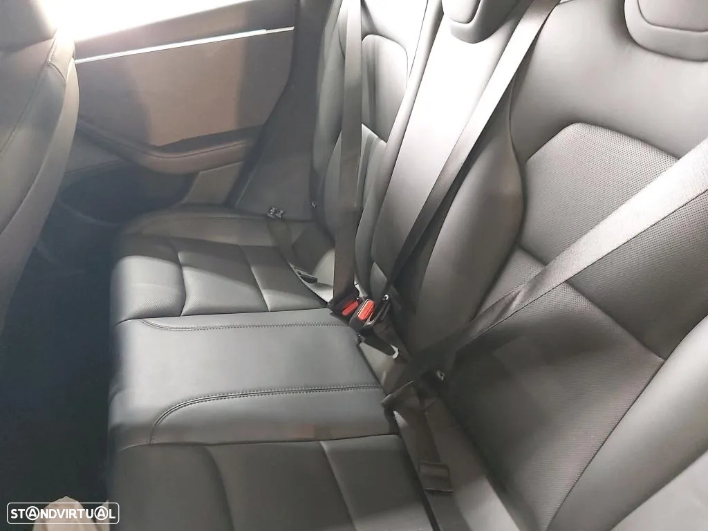 Tesla Model 3 Tração Traseira Premium - 11