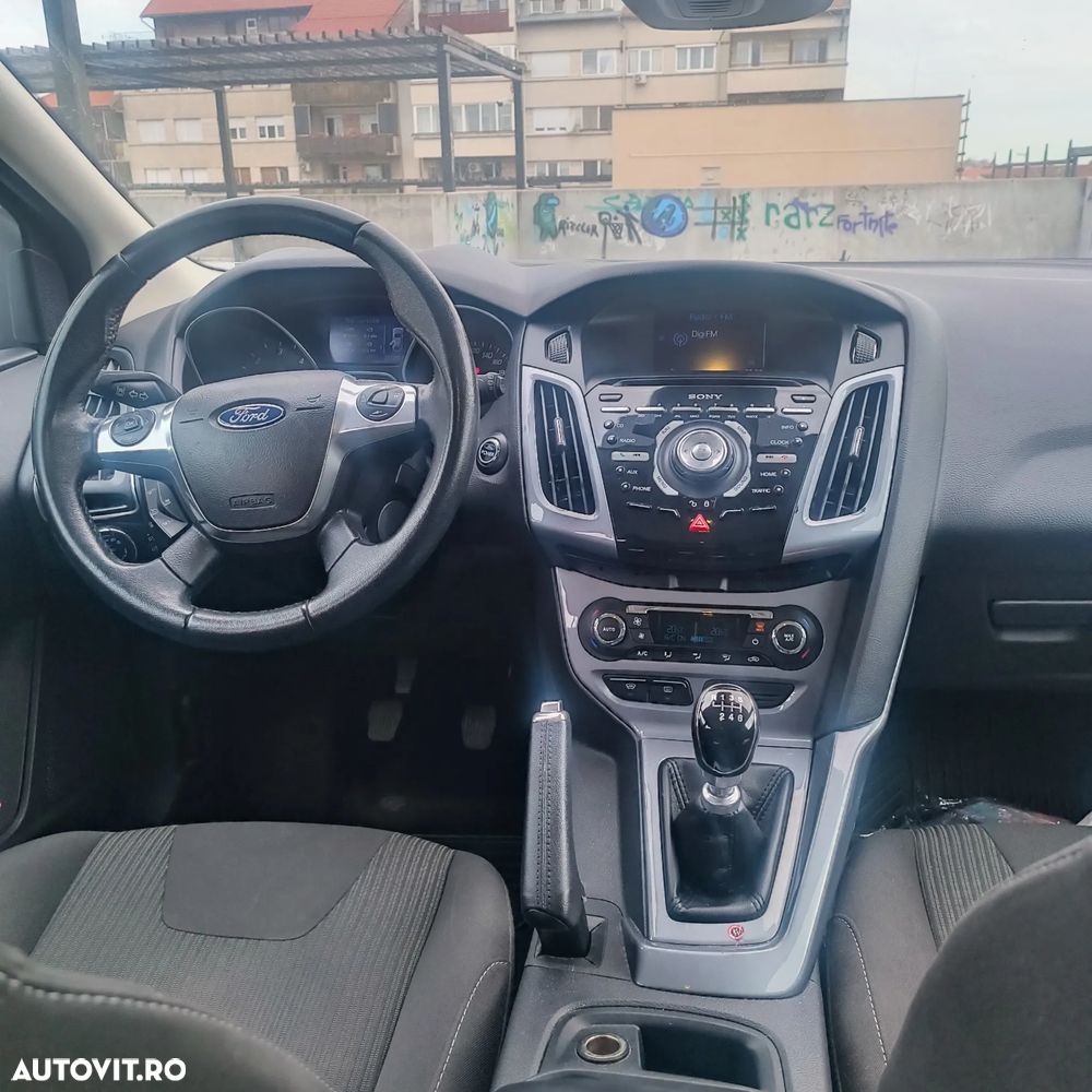 Ford Focus 2.0 TDCI DPF Trend - 14