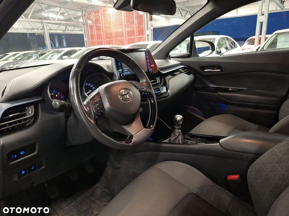 Toyota C-HR 1.2 T Style - 10