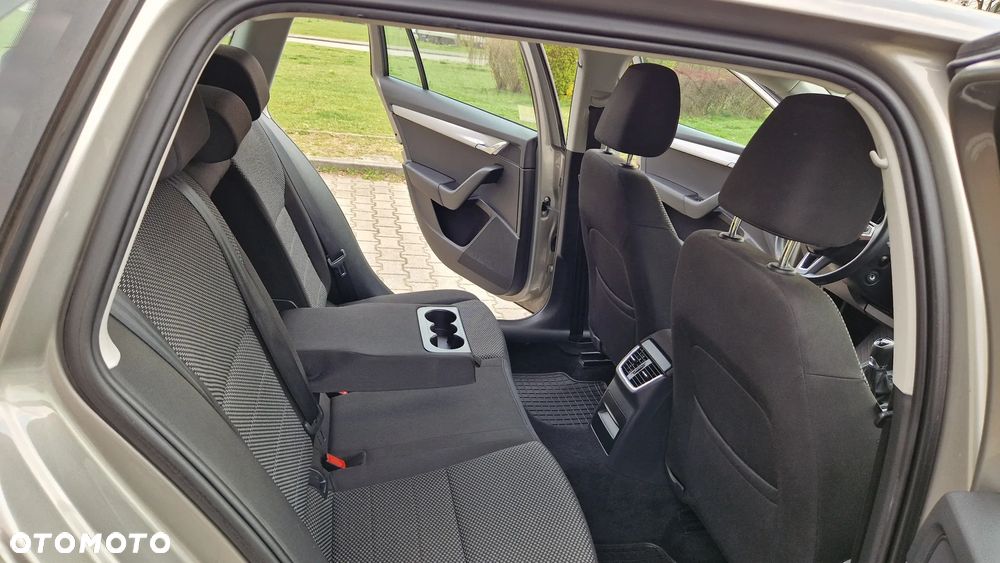 Skoda Octavia 1.6 TDI Ambition - 13