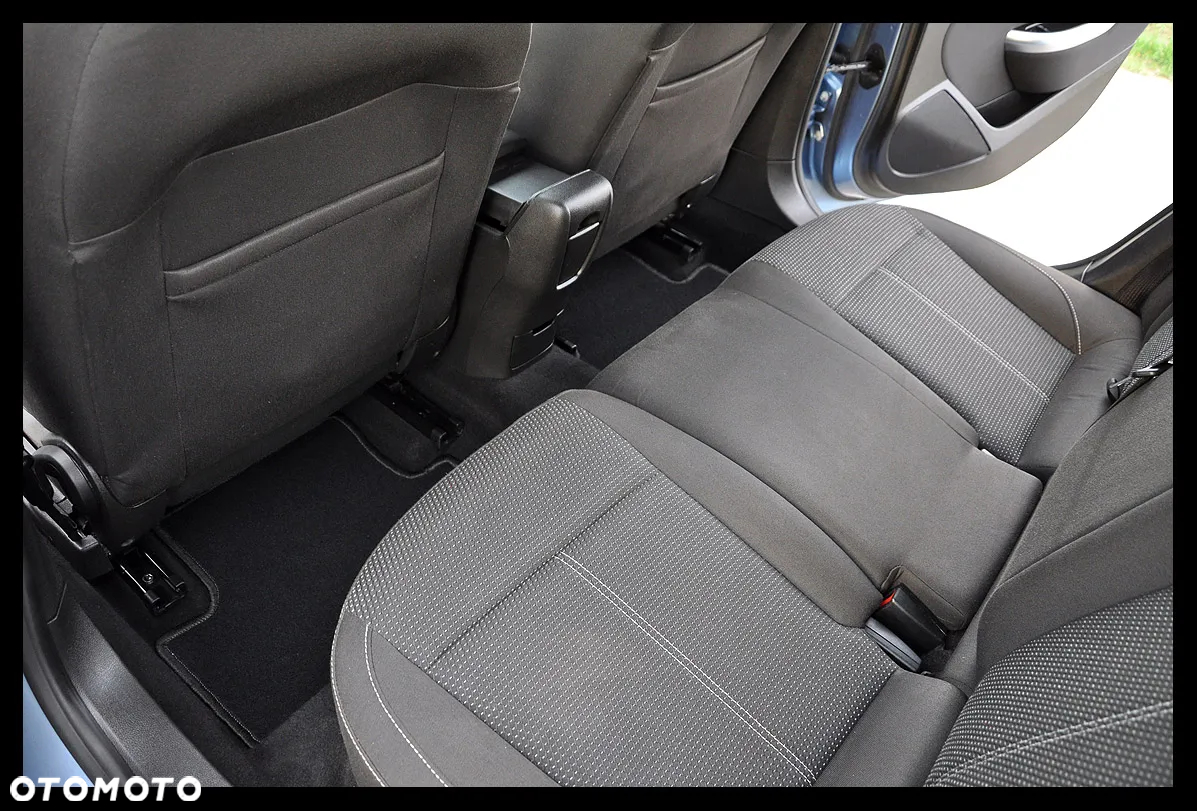 Opel Astra 1.4 Turbo Innovation - 25