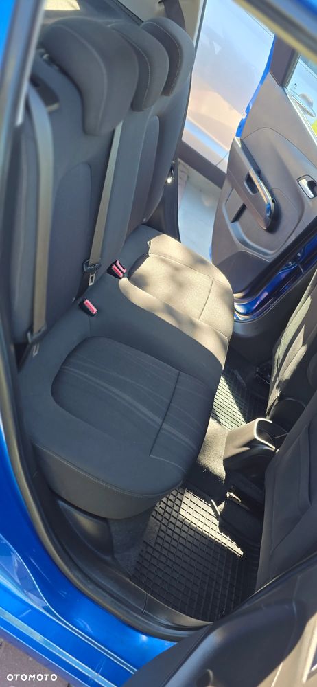 Chevrolet Aveo - 16