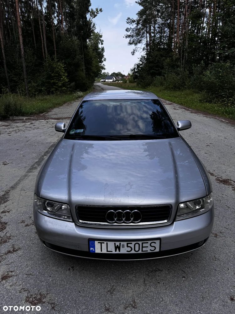 Audi A4 Limousine 1.8 - 3
