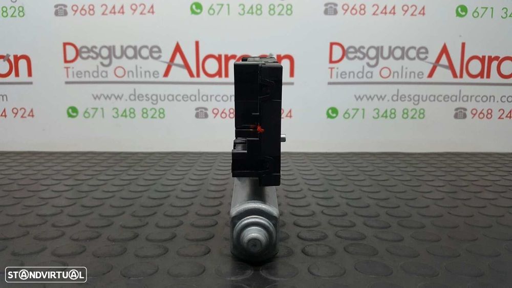 MOTOR ELEVADOR FRENTE DIREITO SEAT LEON (1P1) 1.9 TDI - 8