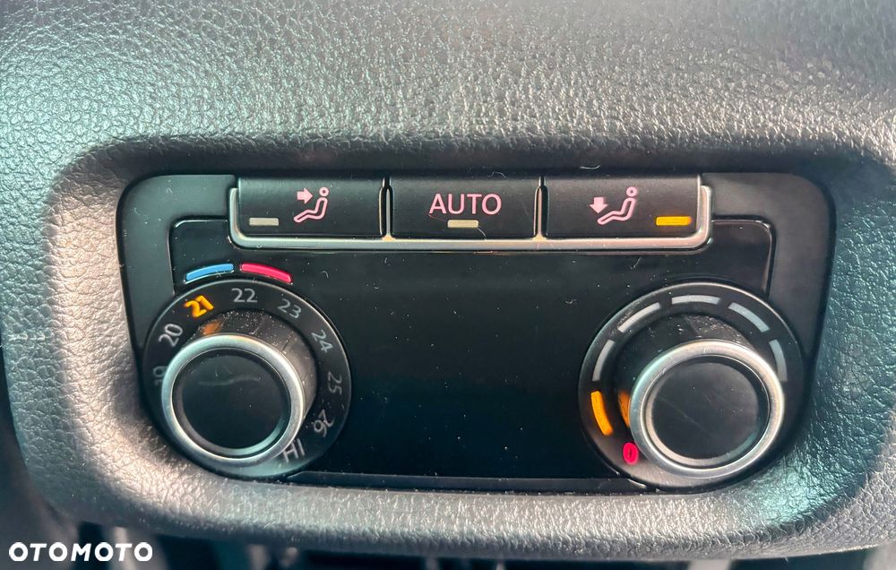 Volkswagen Sharan 2.0 TDI BMT 4Mot Highline DSG - 14