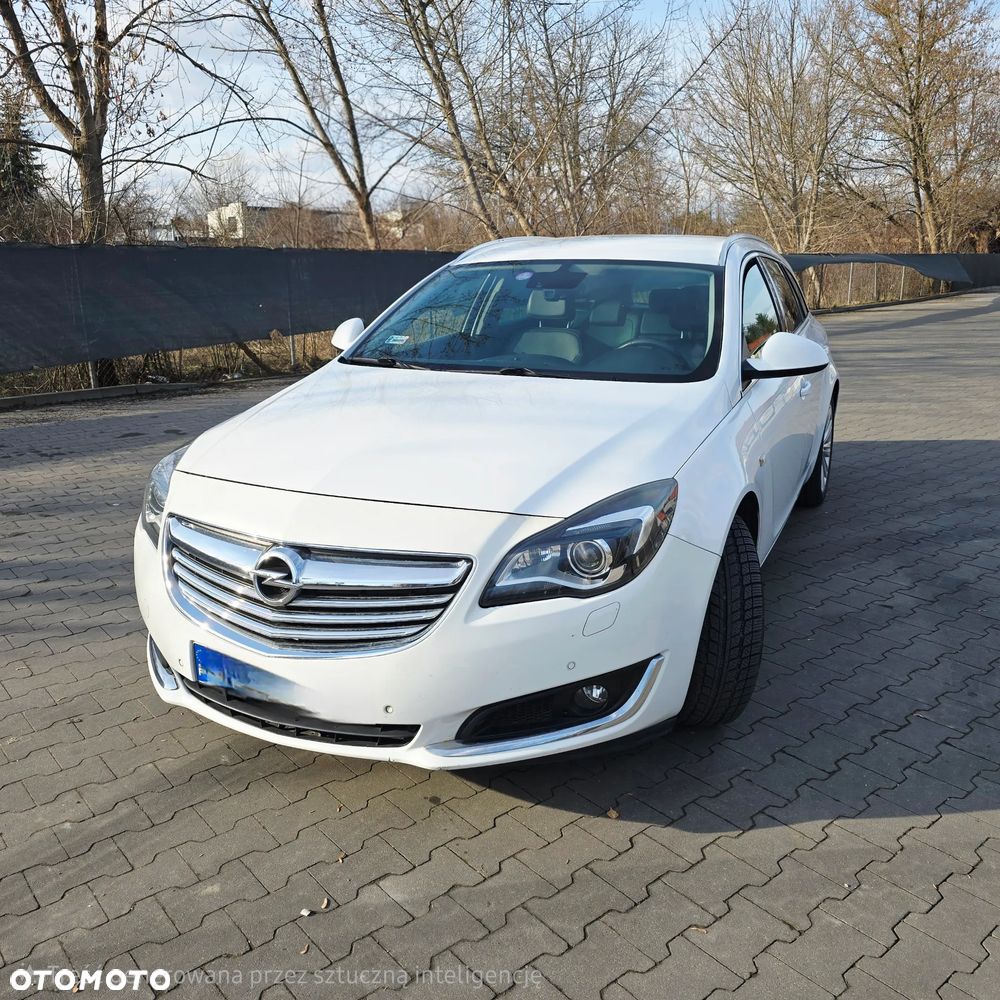 Opel Insignia 1.6 T Cosmo S&S - 3