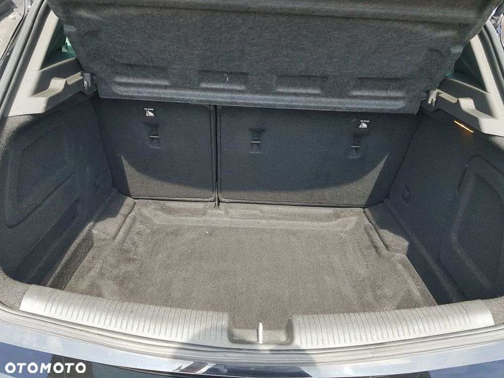 Opel Astra 1.2 T GS Line S&S - 14