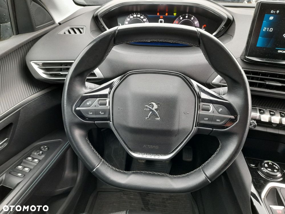 Peugeot 5008 1.2 PureTech Allure S&S - 21