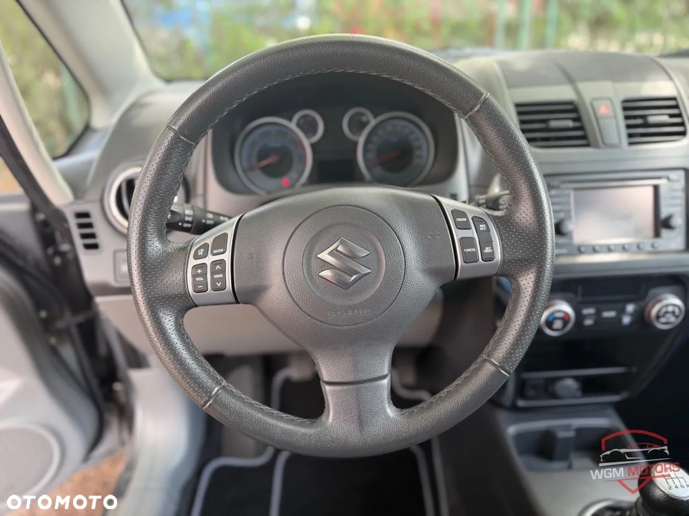 Suzuki SX4 - 16