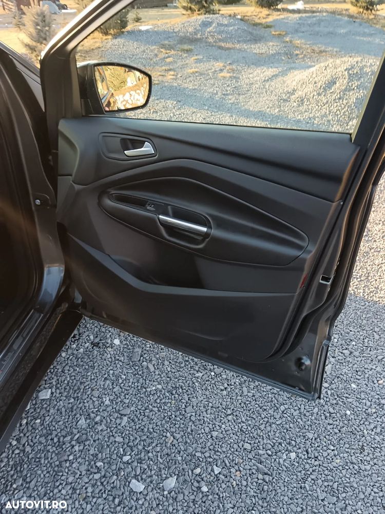 Ford Kuga 1.5 EcoBoost 4WD Aut. ST-Line - 14