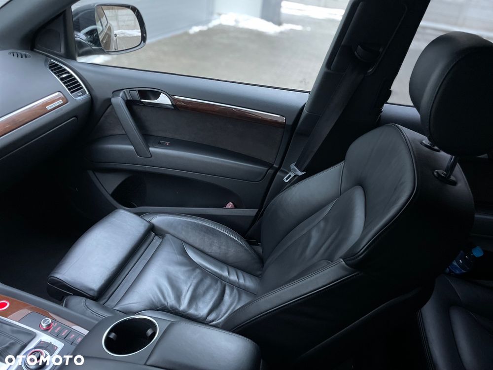 Audi Q7 3.0 TDI DPF clean diesel Quattro Tiptronic - 20