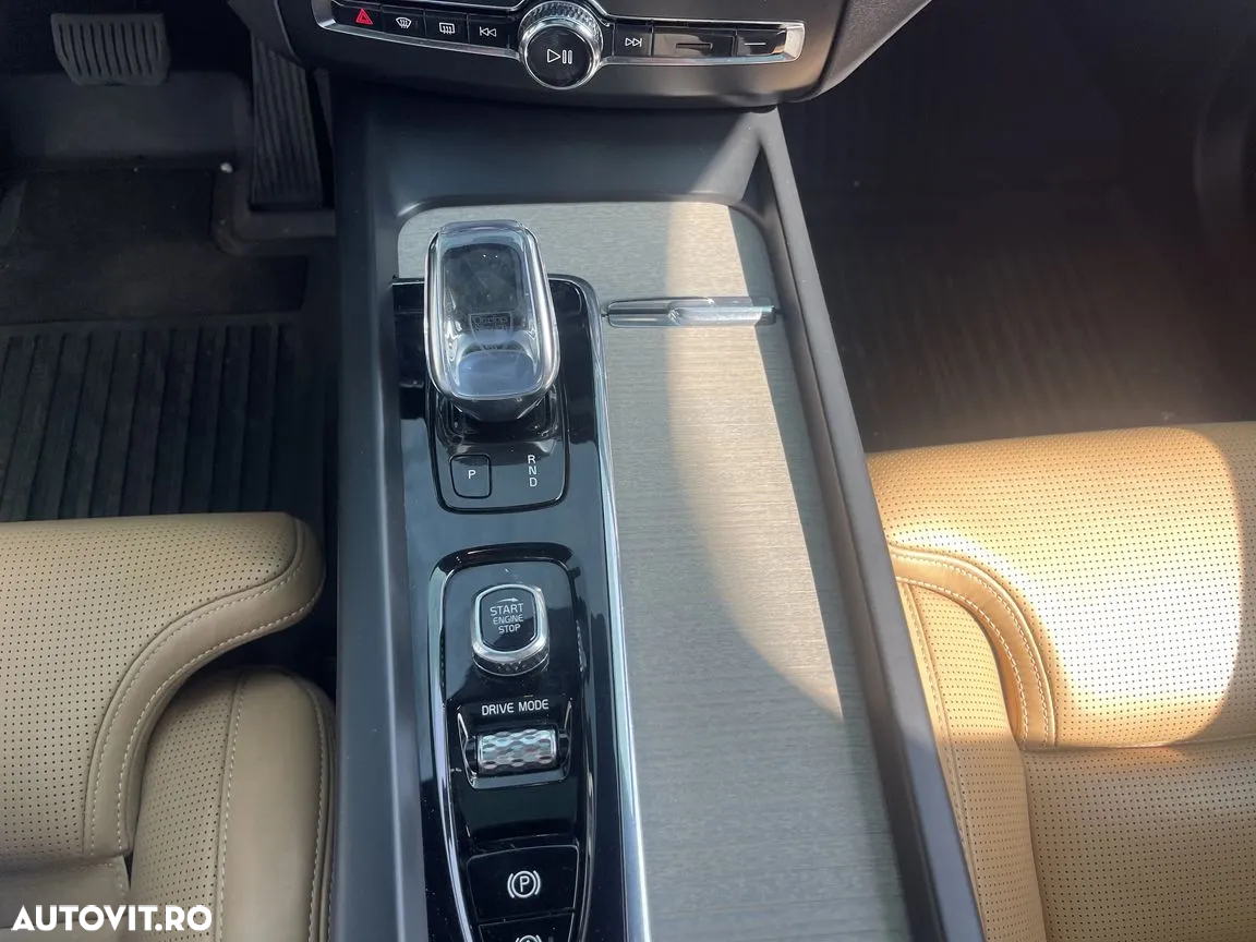 Volvo XC 60 T8 Twin Engine AWD Inscription - 15