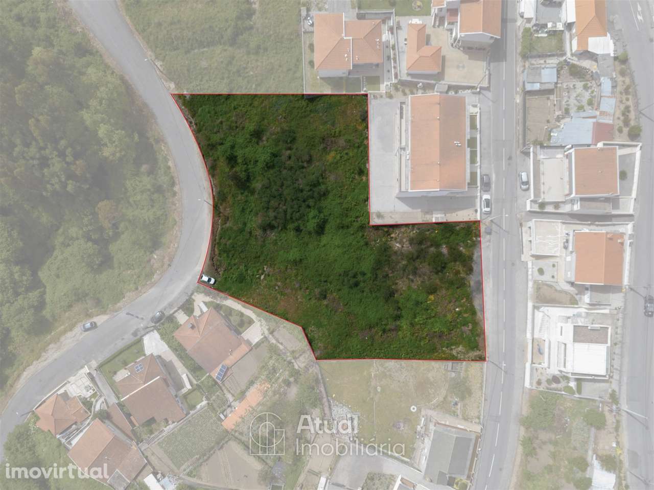 Terreno Para Construção  Venda em Tabuadelo e São Faustino,Guimarães - Grande imagem: 2/6