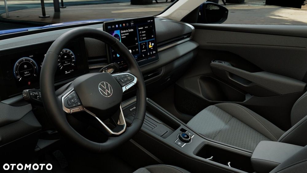 Volkswagen T-Roc - 11