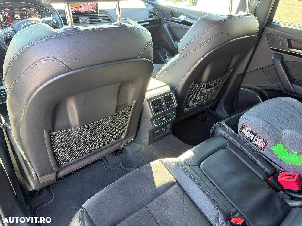 Audi Q5 45 TFSI quattro S tronic sport - 12