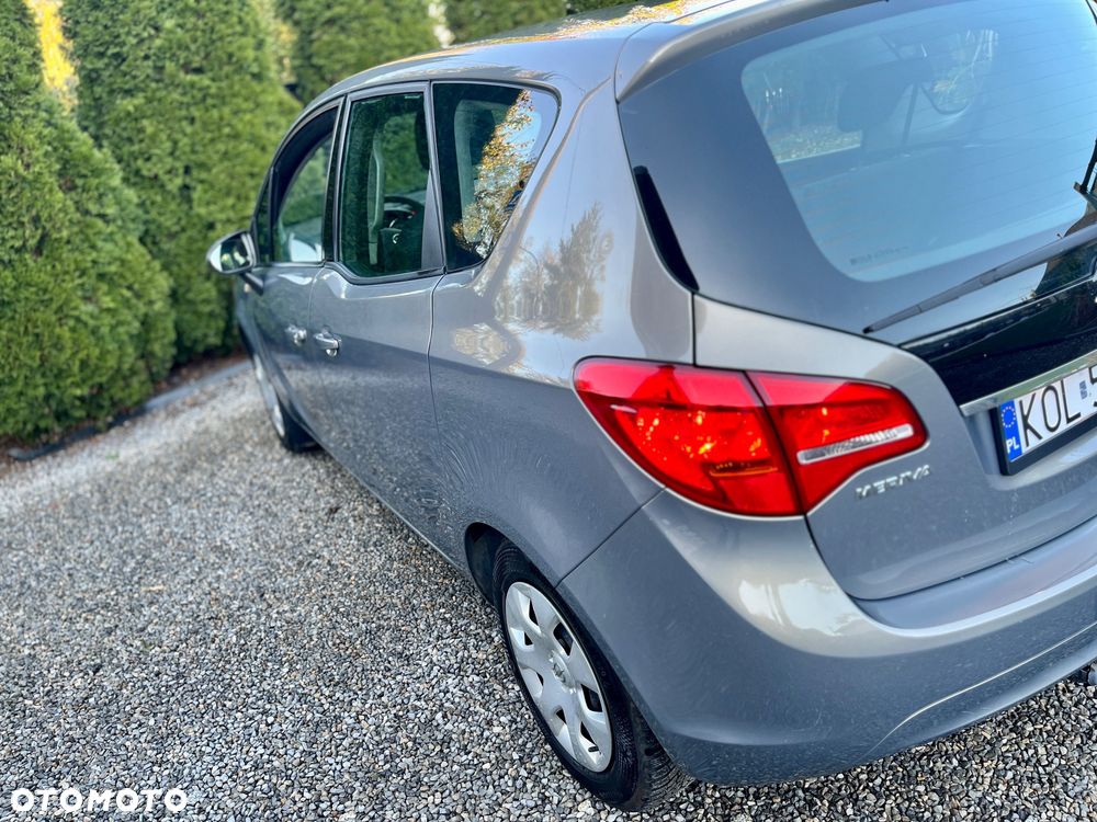 Opel Meriva - 11
