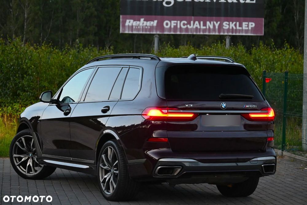 BMW X7 M50i sport - 11