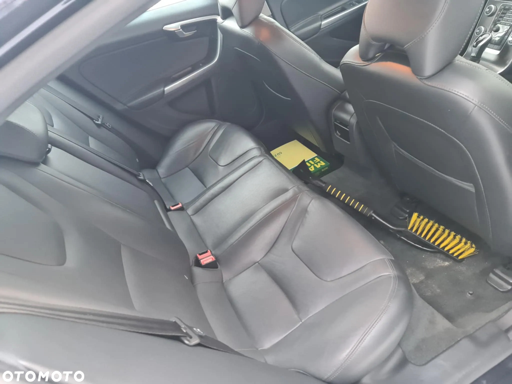 Volvo S60 2.5 T5 AWD - 19