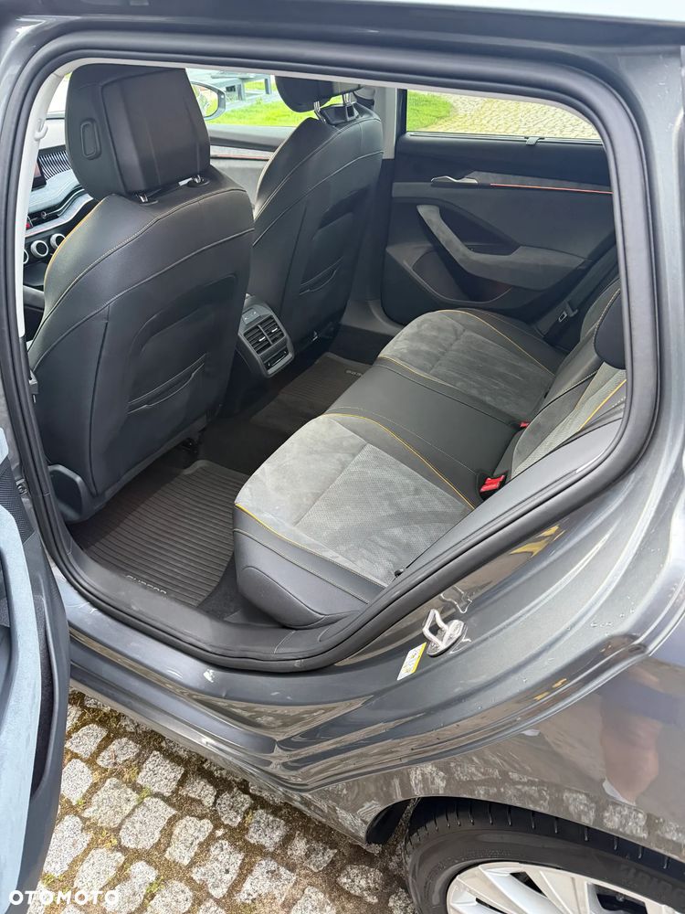Skoda Superb 2.0 TSI 4x4 Drive DSG - 4