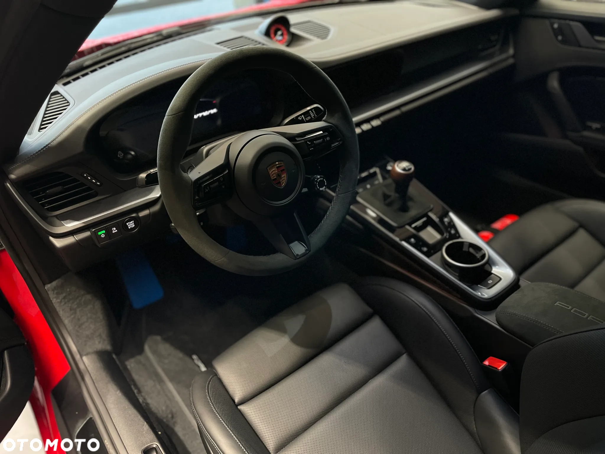 Porsche 911 Carrera T - 13