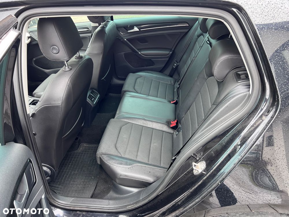 Volkswagen Golf 1.4 TSI BMT Highline DSG - 11