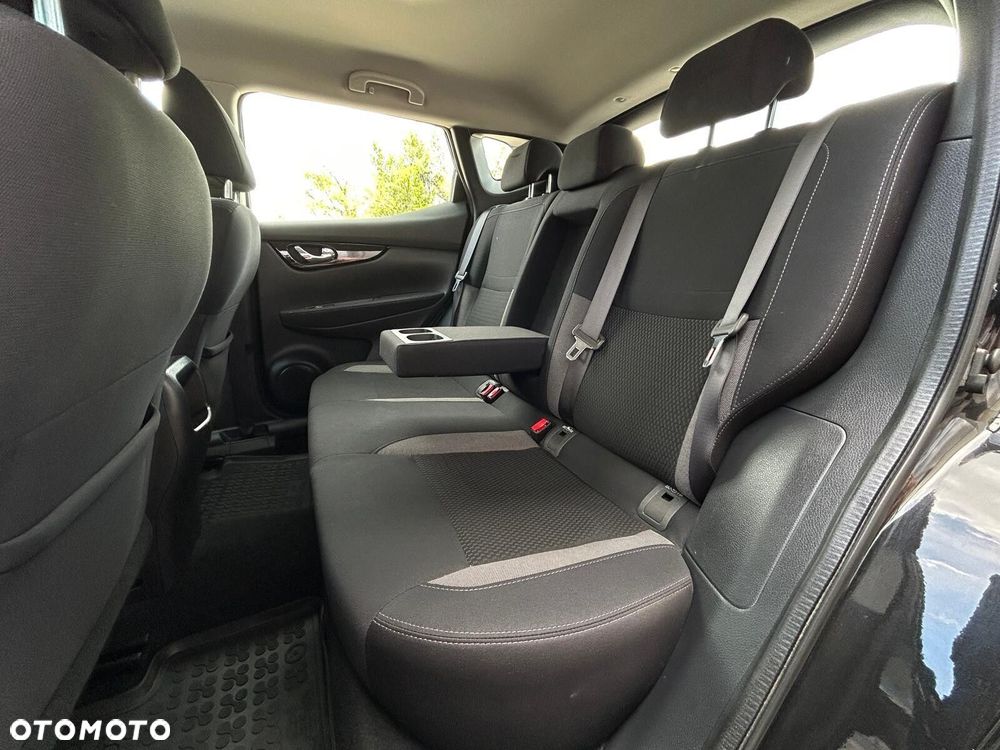 Nissan Qashqai 1.3 DIG-T Acenta EU6d - 18