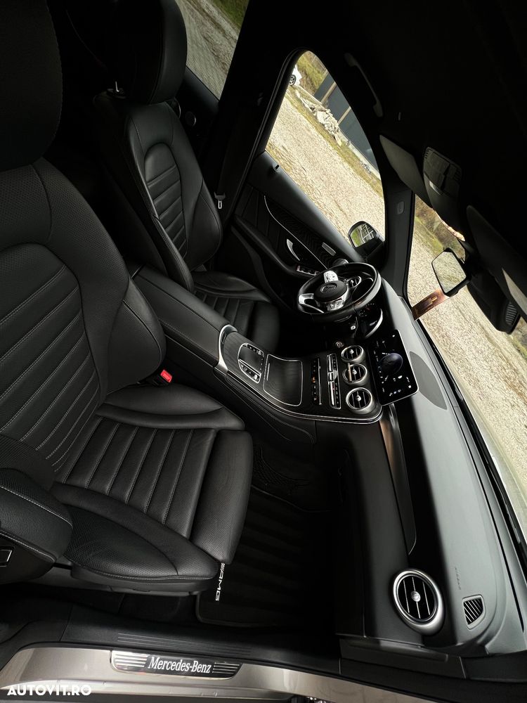 Mercedes-Benz GLC 220 d 4Matic 9G-TRONIC AMG Line - 11