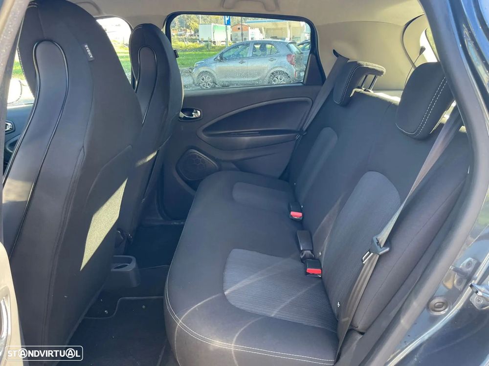 Renault Zoe - 15