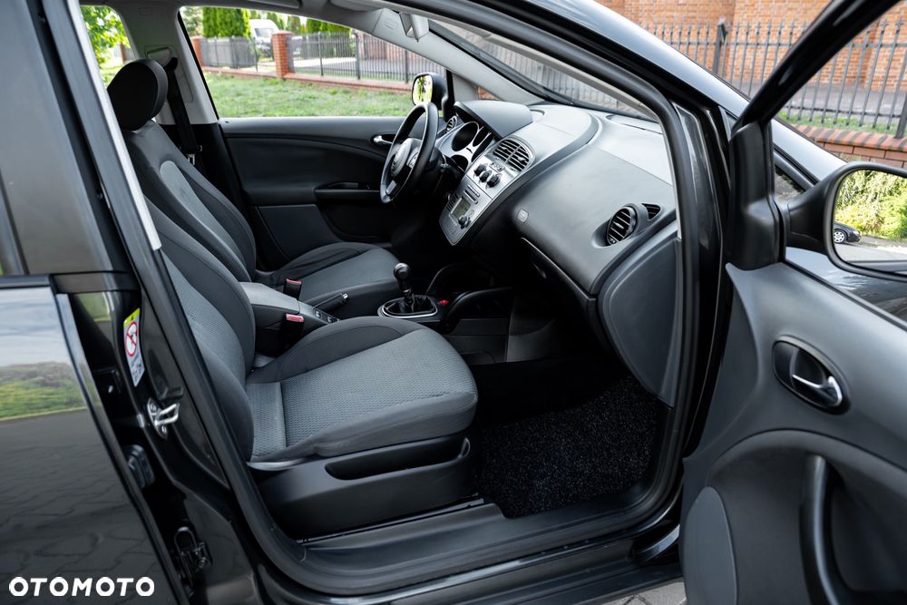 Seat Altea XL 1.6 Reference Comfort - 22
