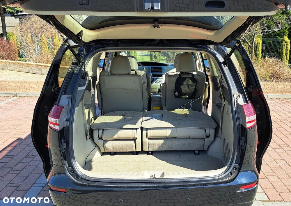 Toyota Previa - 6