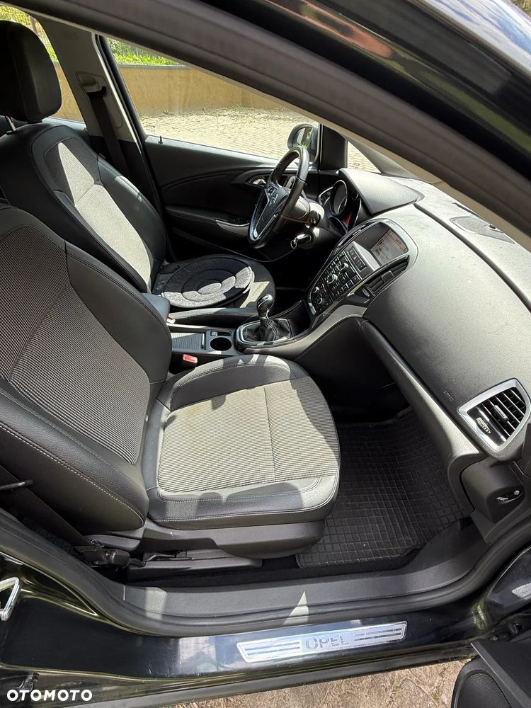 Opel Astra 1.4 T Active - 11