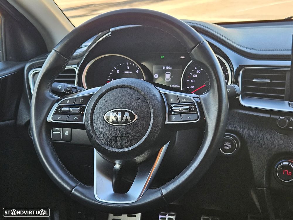 Kia Ceed 1.6 CRDi GT Line+SRF - 8