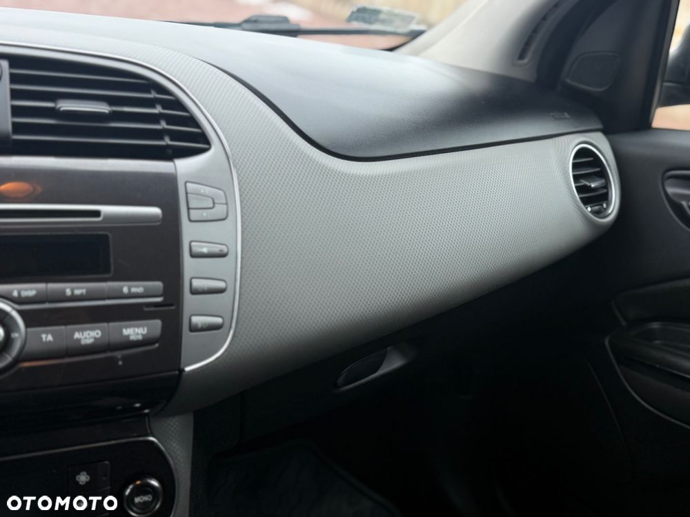 Fiat Bravo 1.4 T-JET 16V Dynamic - 36