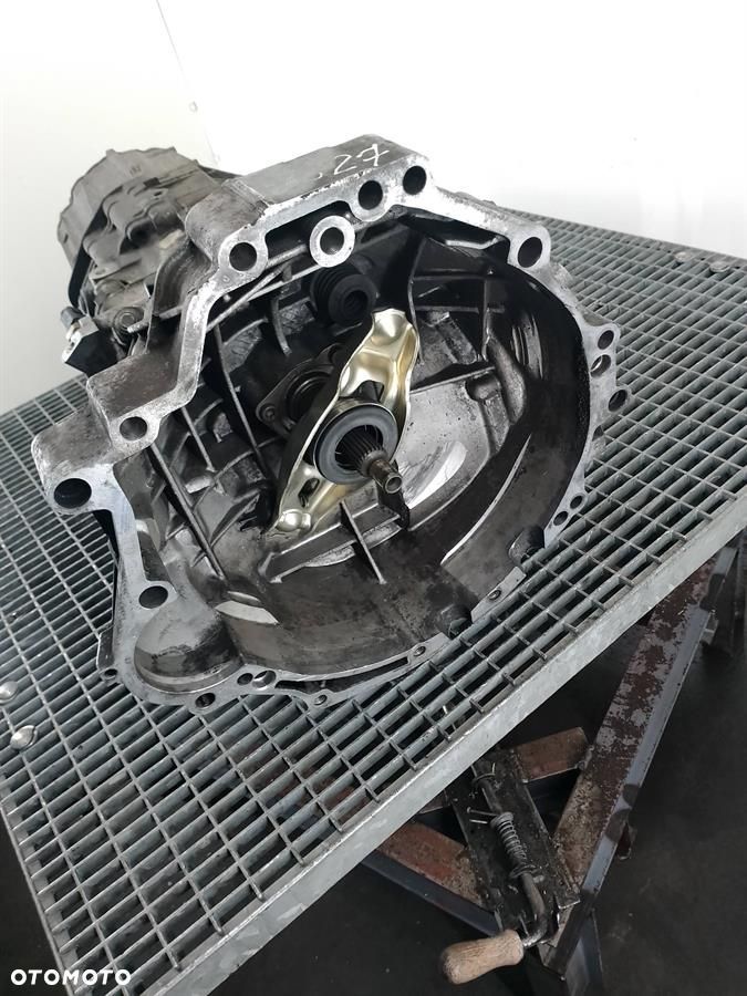 SKRZYNIA BIEGÓW MANUALNA AUDI A4 B6 JEM 1.9 TDI - 6