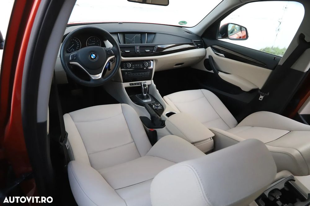 BMW X1 xDrive18d Aut. Sport Line - 10