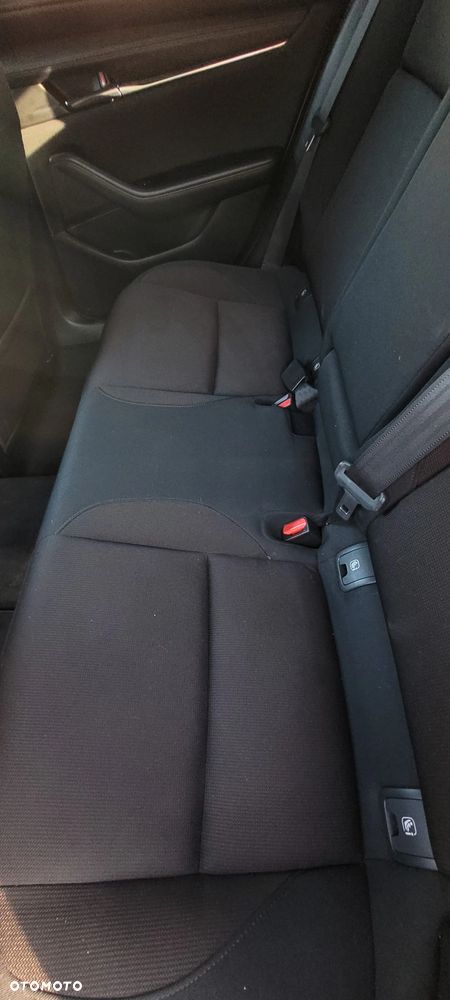 Mazda 3 2.0 mHEV Hikari - 15