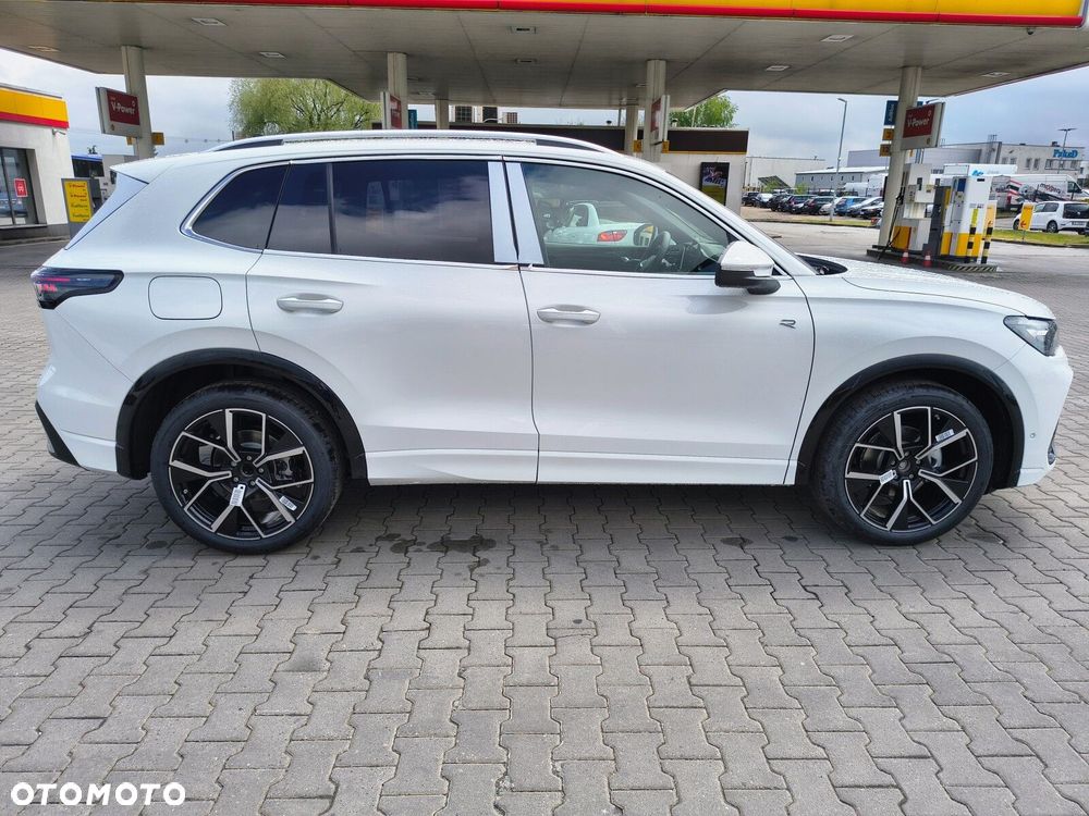 Volkswagen Tiguan 1.5 eTSI R-Line Plus DSG - 4